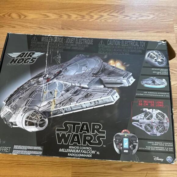 Air Hogs Star Wars Millennium Falcon XL Remote Control Drone 27 Inch - Picture 2 of 4